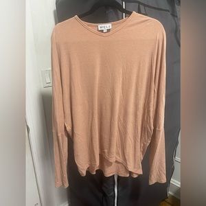 Meli by fame flat dolman shirt